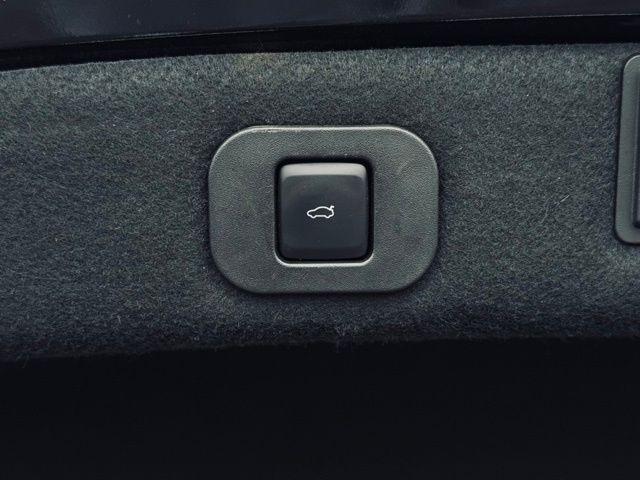 used 2020 Lincoln Continental car, priced at $25,356