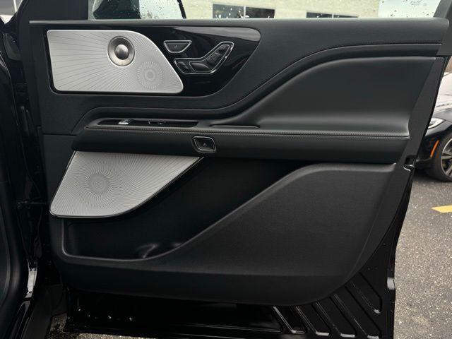 new 2026 Lincoln Aviator car