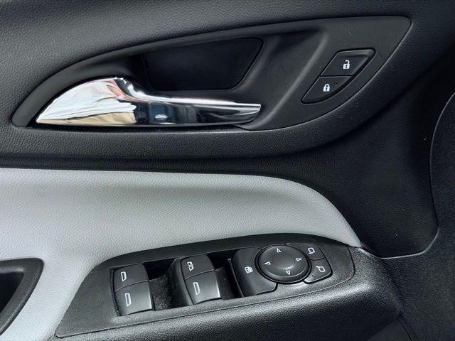 used 2024 Chevrolet Equinox car, priced at $20,578
