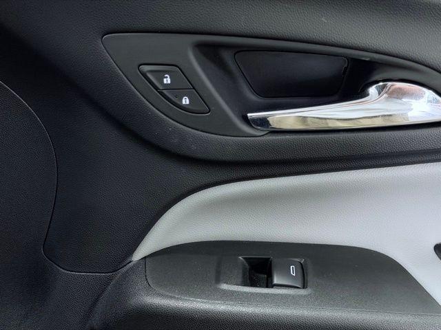 used 2024 Chevrolet Equinox car, priced at $20,578