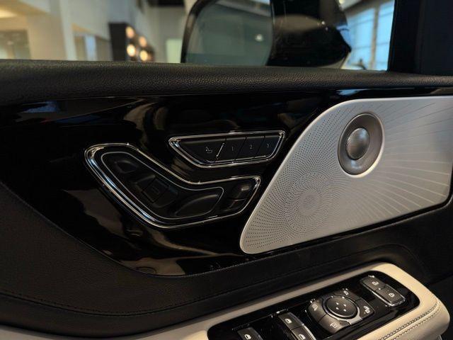 new 2026 Lincoln Aviator car