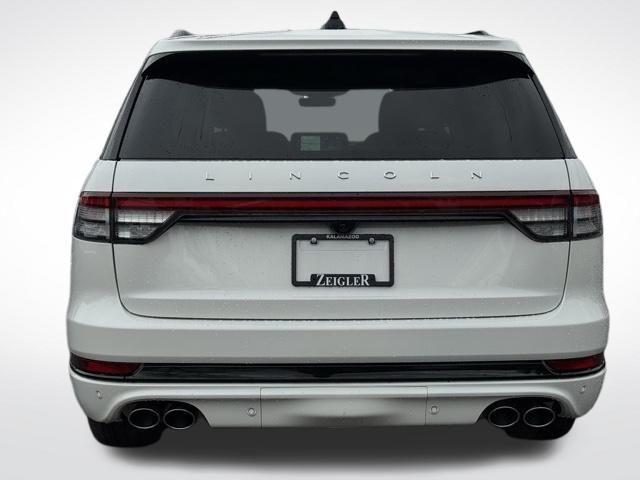 new 2026 Lincoln Aviator car