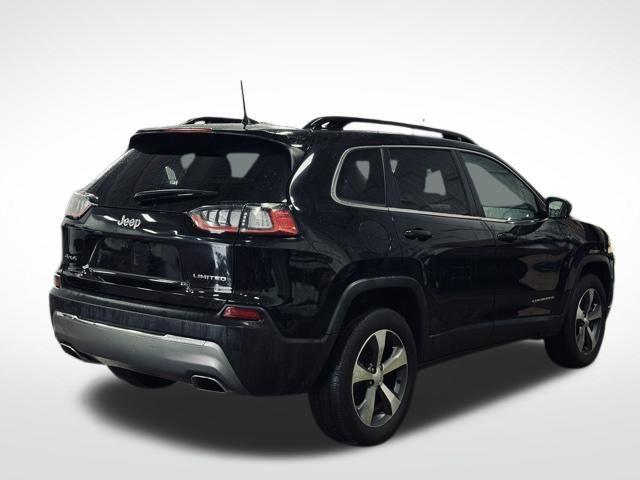used 2022 Jeep Cherokee car, priced at $25,745
