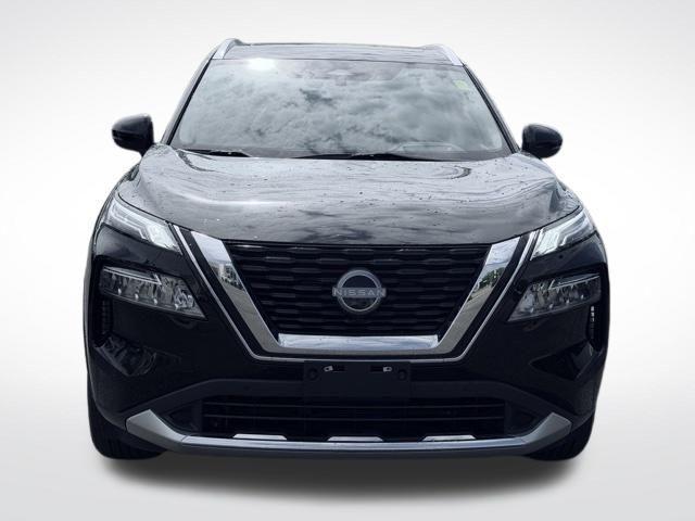 used 2023 Nissan Rogue car, priced at $28,304