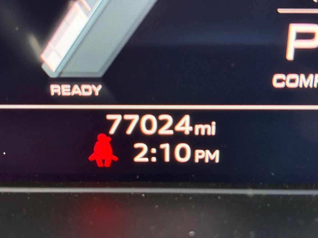 Audi A4 view 31
