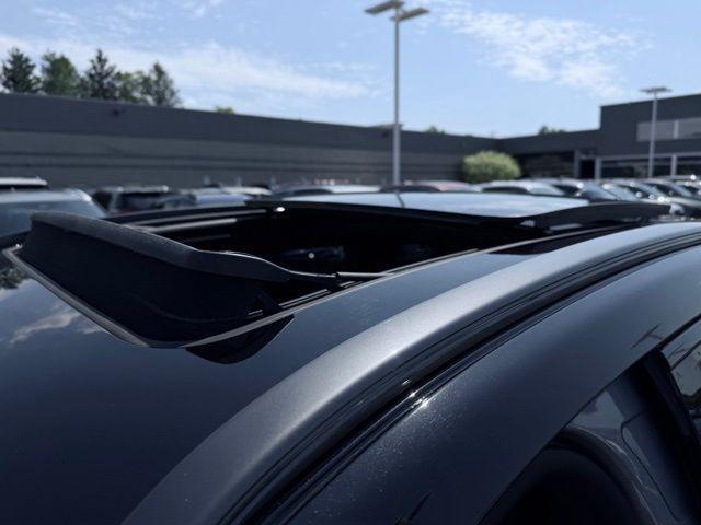 used 2024 Lincoln Nautilus car, priced at $49,304