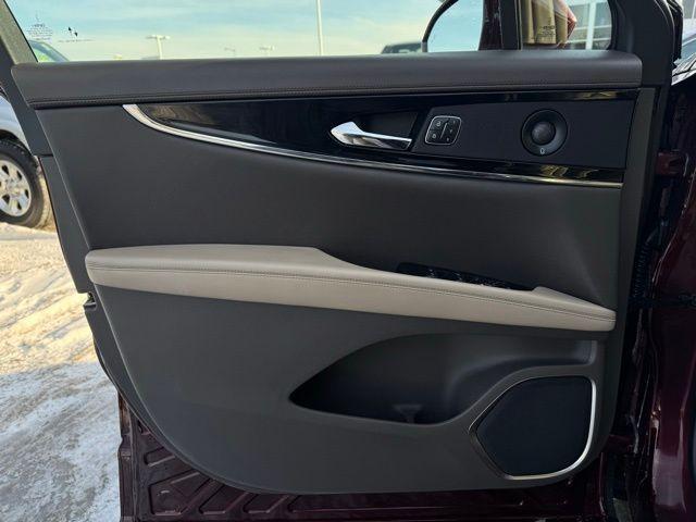 used 2023 Lincoln Nautilus car, priced at $40,989