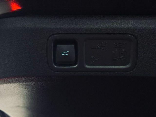 used 2024 Ford Expedition car, priced at $44,820