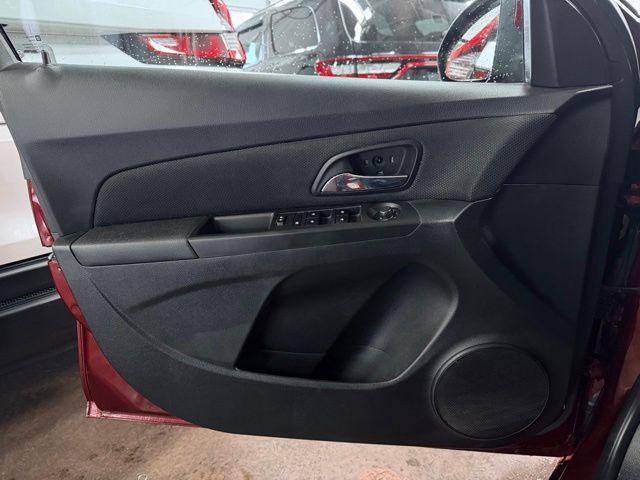 used 2015 Chevrolet Cruze car, priced at $8,172