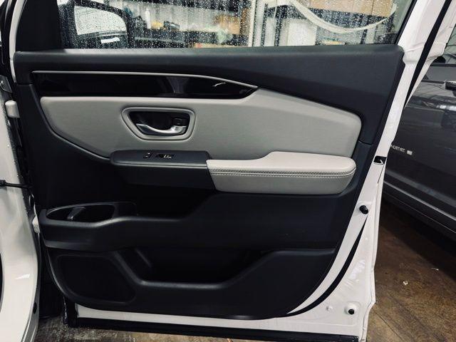 used 2024 Honda Pilot car, priced at $41,376
