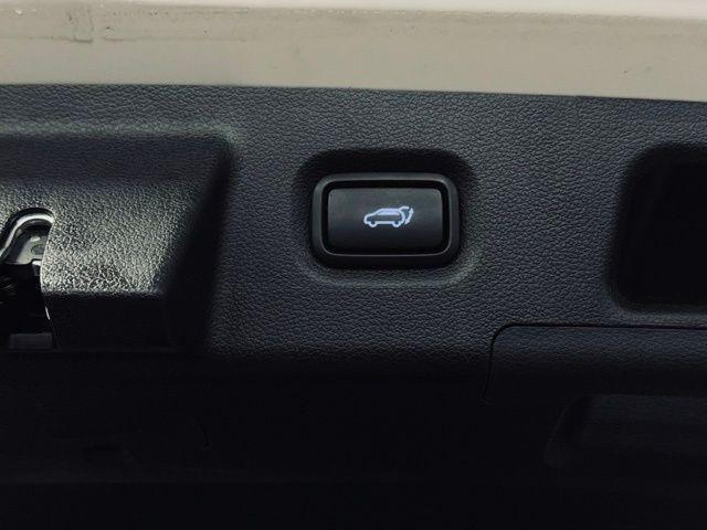 used 2023 Hyundai Santa Fe car, priced at $25,572