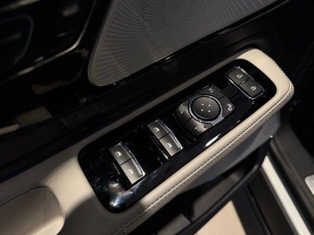 new 2026 Lincoln Aviator car