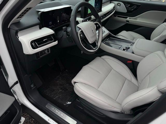 new 2026 Lincoln Aviator car