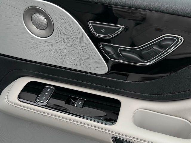 new 2026 Lincoln Aviator car