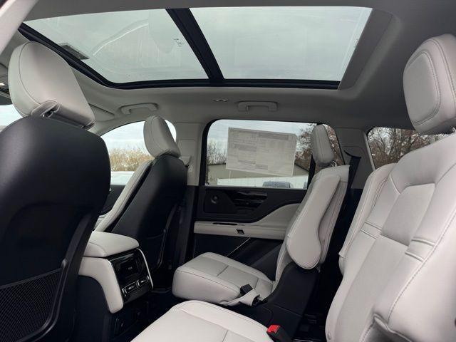 new 2026 Lincoln Aviator car