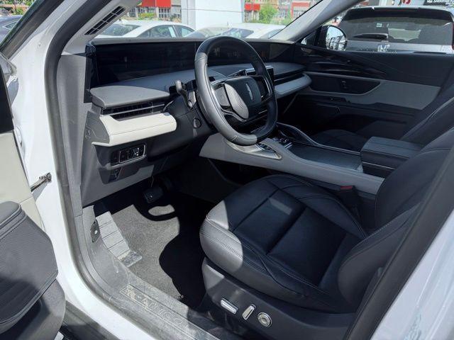 used 2025 Lincoln Nautilus car, priced at $50,774