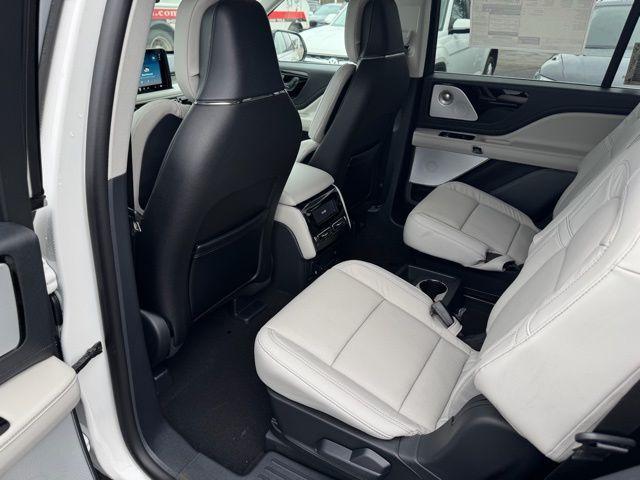 new 2026 Lincoln Aviator car, priced at $80,270