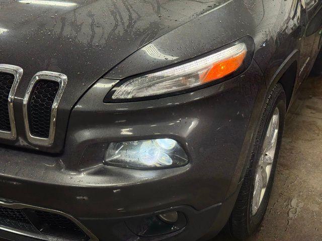 used 2017 Jeep Cherokee car, priced at $12,457