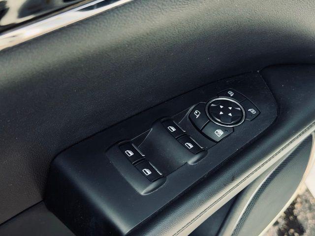 used 2023 Lincoln Nautilus car, priced at $32,304