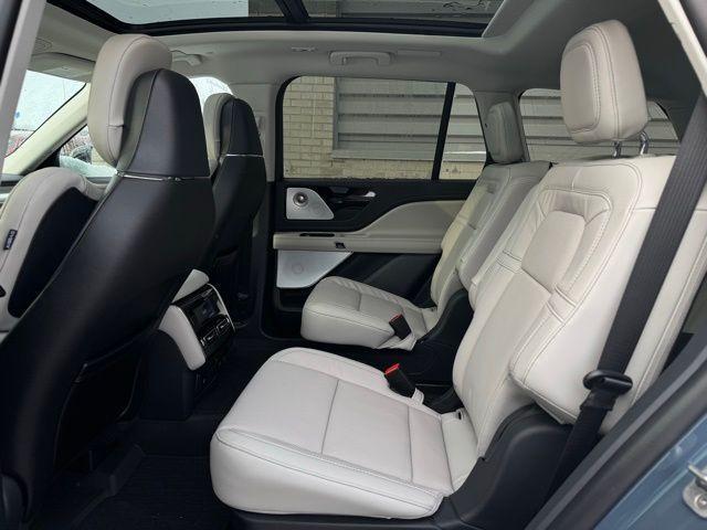 new 2026 Lincoln Aviator car