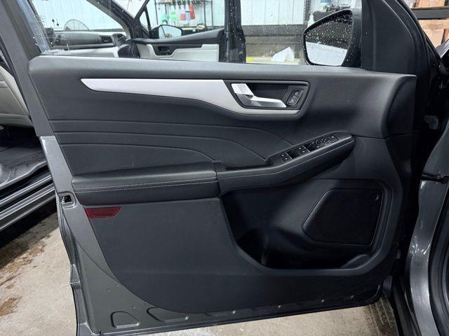 used 2022 Ford Escape car, priced at $22,304
