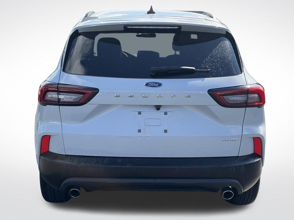 used 2025 Ford Escape car, priced at $24,845