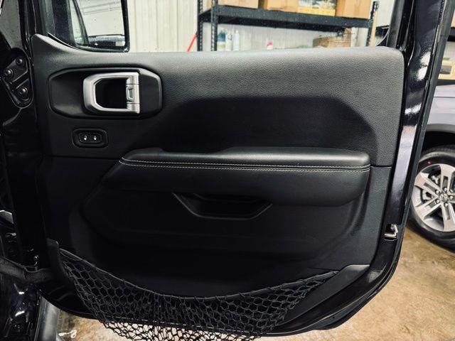 used 2020 Jeep Wrangler Unlimited car, priced at $28,304