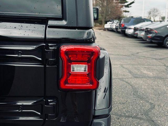 used 2020 Jeep Wrangler Unlimited car, priced at $28,304
