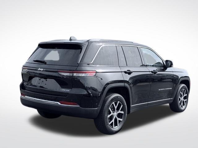 used 2025 Jeep Grand Cherokee car, priced at $40,500