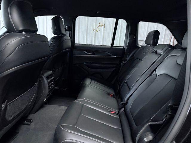 used 2025 Jeep Grand Cherokee car, priced at $40,500