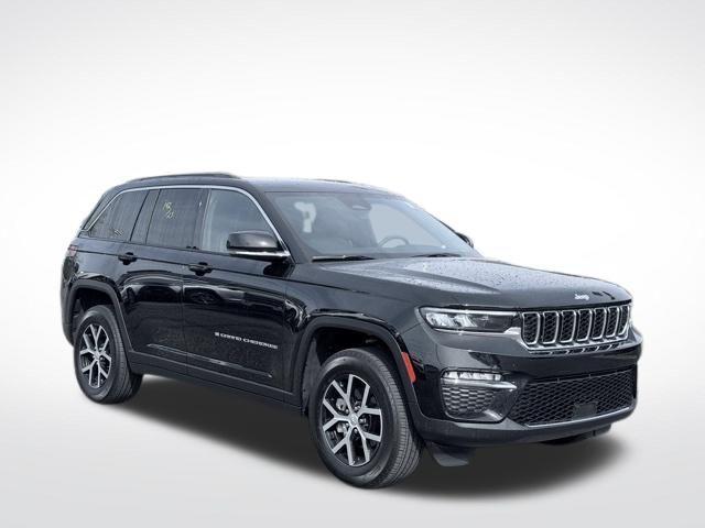 used 2025 Jeep Grand Cherokee car, priced at $40,500