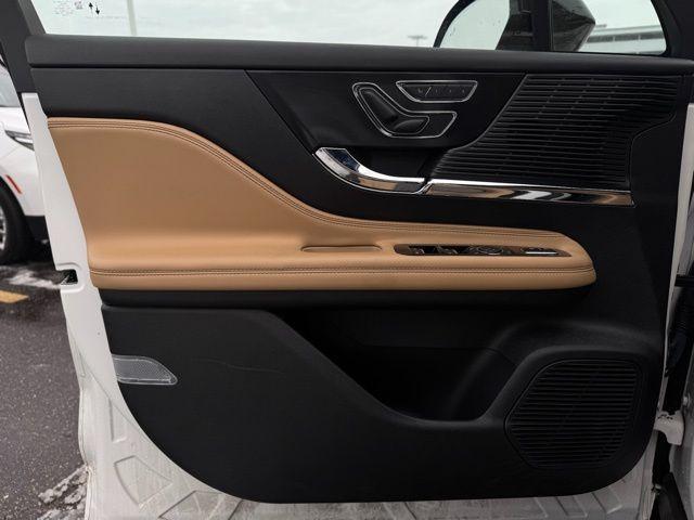 used 2022 Lincoln Corsair car, priced at $34,221