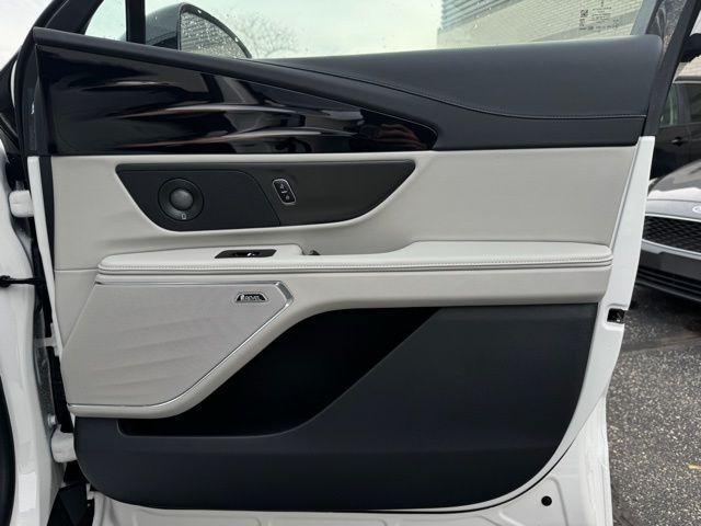 new 2026 Lincoln Nautilus car, priced at $73,240