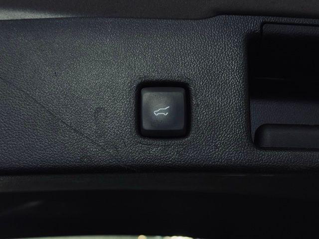 used 2022 Ford Escape car, priced at $22,000