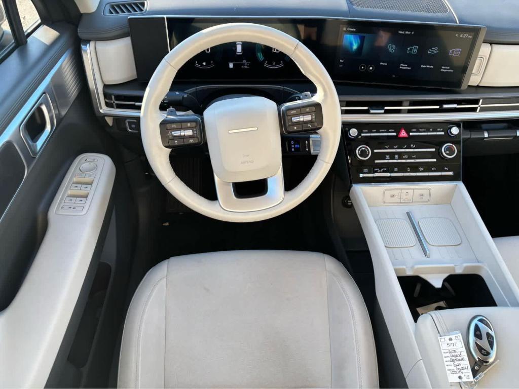 used 2025 Hyundai Santa Fe car, priced at $32,324