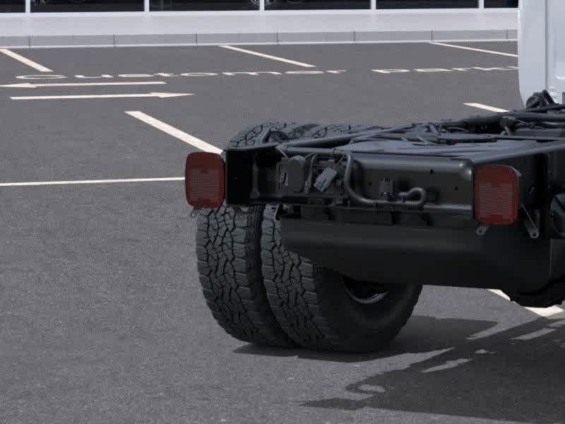 new 2025 Chevrolet Silverado 3500 car, priced at $51,043