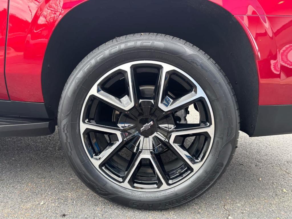 used 2023 Chevrolet Suburban car, priced at $59,975