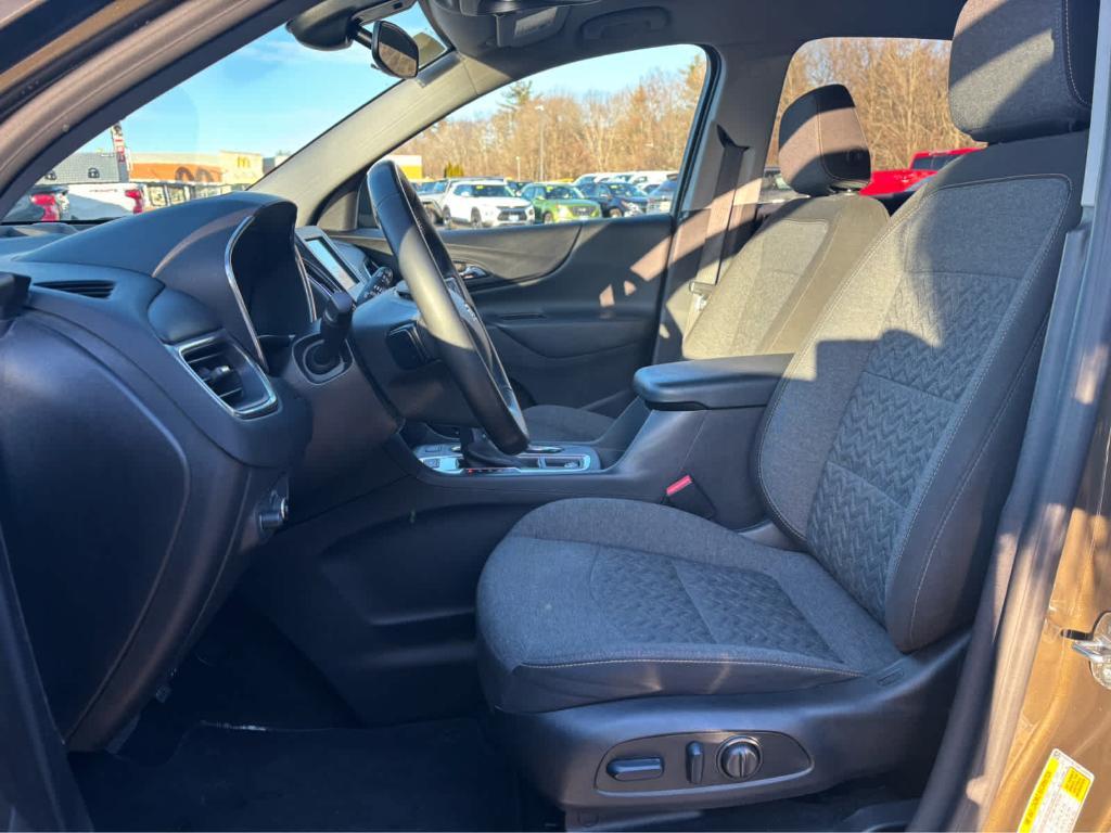 used 2024 Chevrolet Equinox car, priced at $21,975