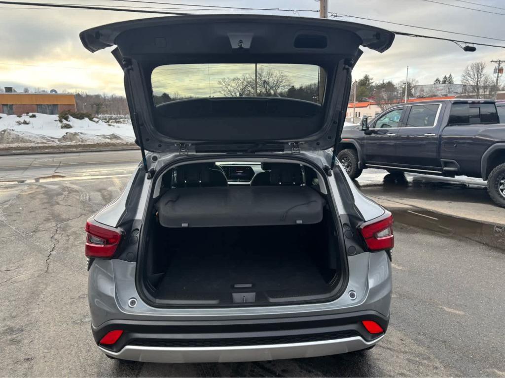 used 2024 Chevrolet Trax car, priced at $22,975