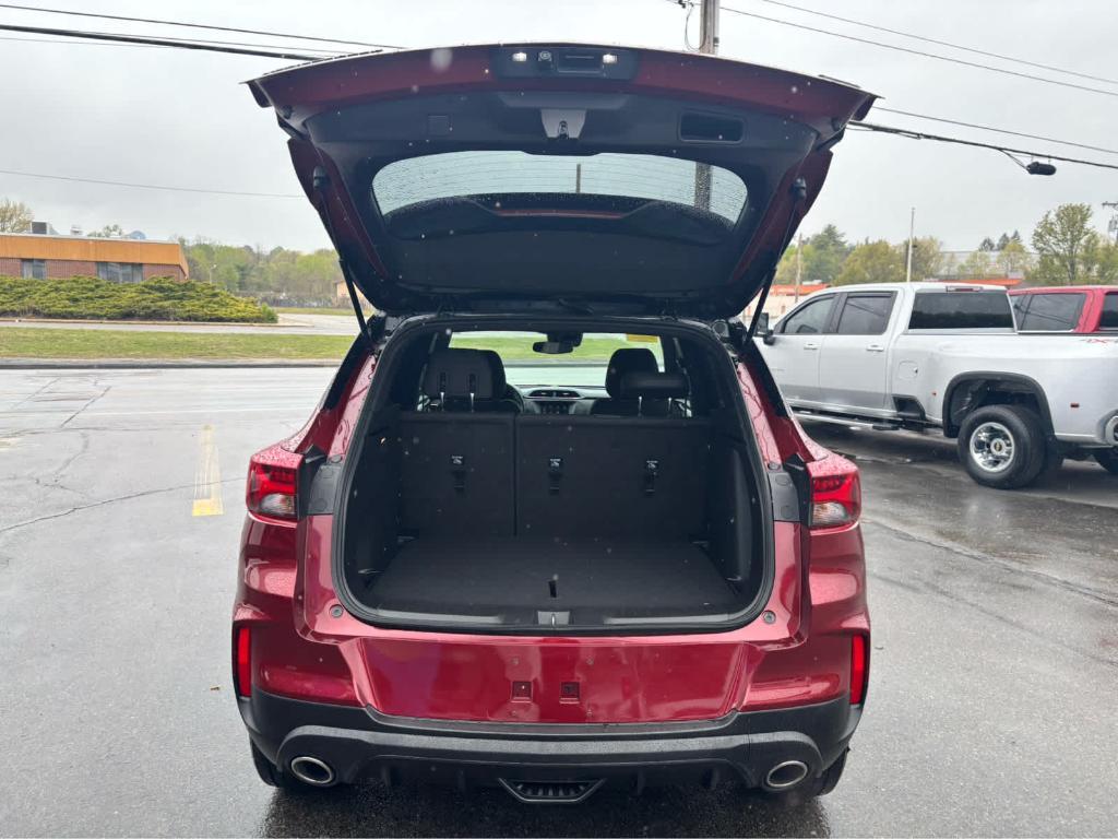 used 2023 Chevrolet TrailBlazer car, priced at $23,474