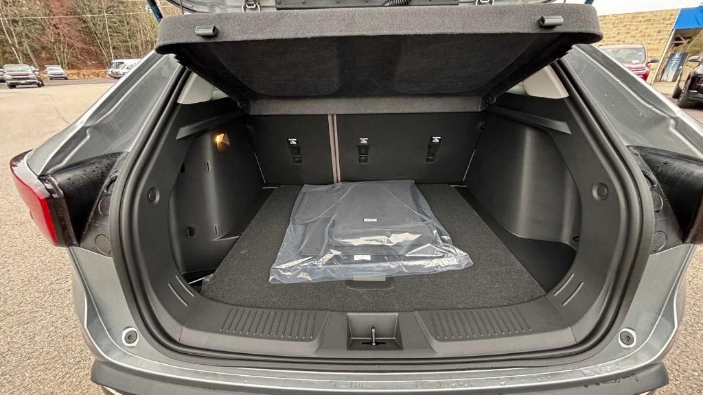 new 2026 Chevrolet Trax car, priced at $27,589