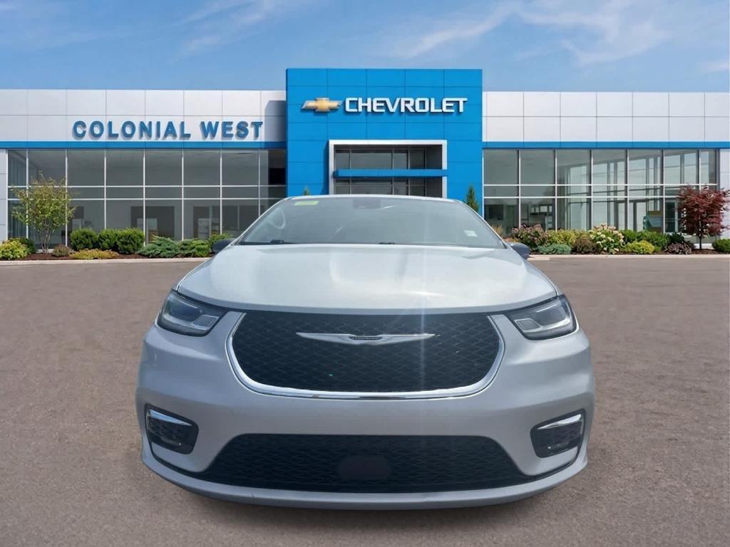 used 2024 Chrysler Pacifica car, priced at $28,999