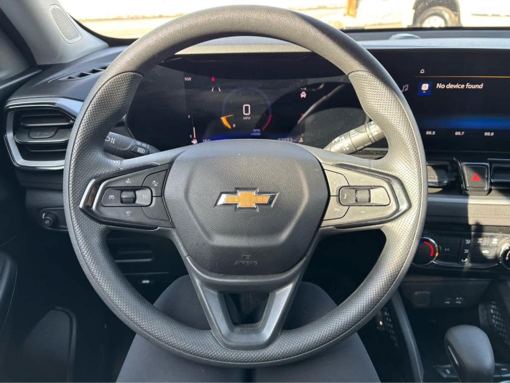 used 2025 Chevrolet TrailBlazer car, priced at $24,975