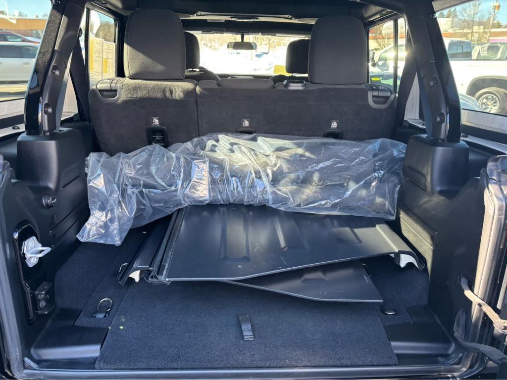 used 2018 Jeep Wrangler Unlimited car, priced at $27,975