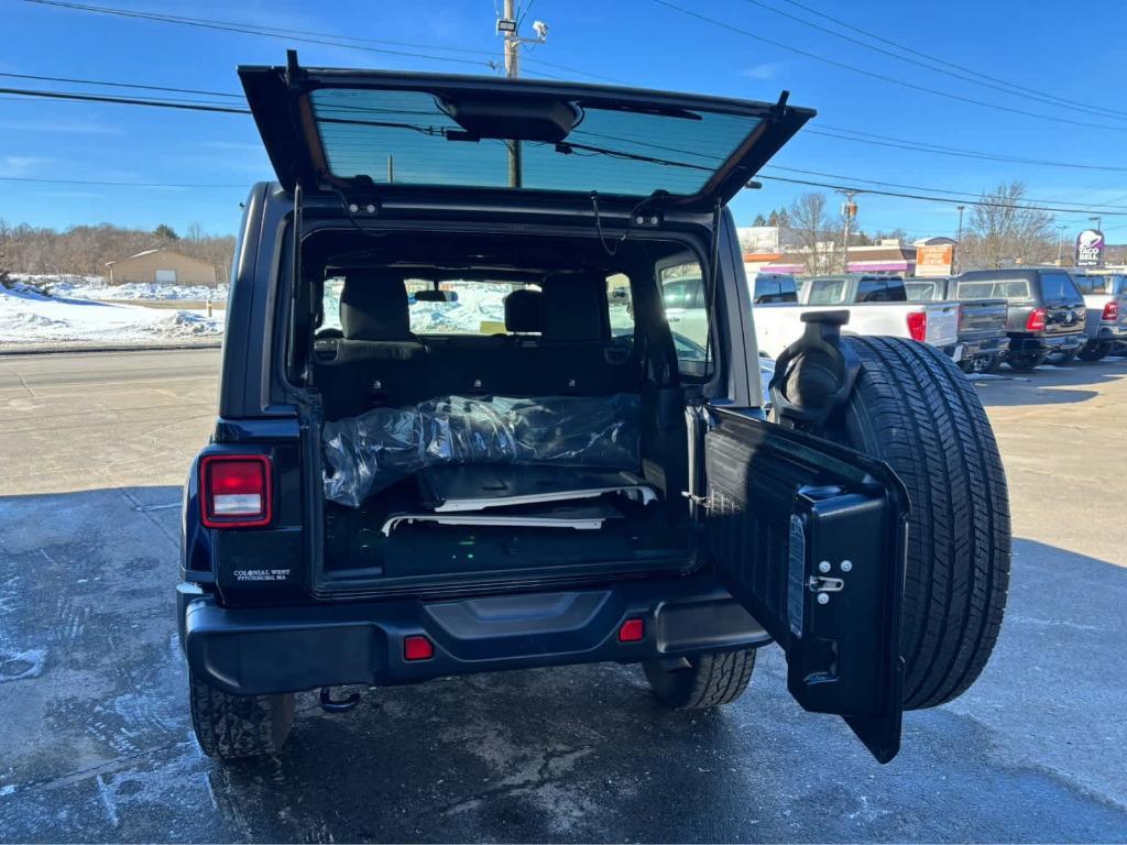 used 2018 Jeep Wrangler Unlimited car, priced at $27,975