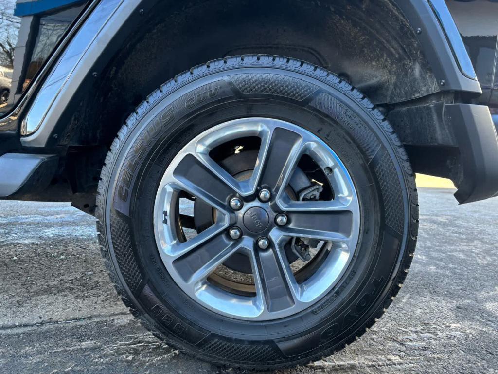 used 2018 Jeep Wrangler Unlimited car, priced at $27,975