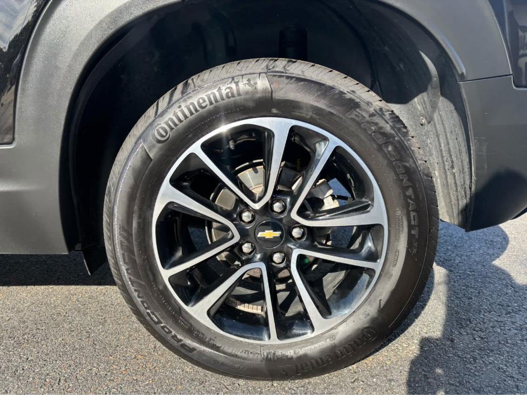 used 2025 Chevrolet TrailBlazer car, priced at $23,900