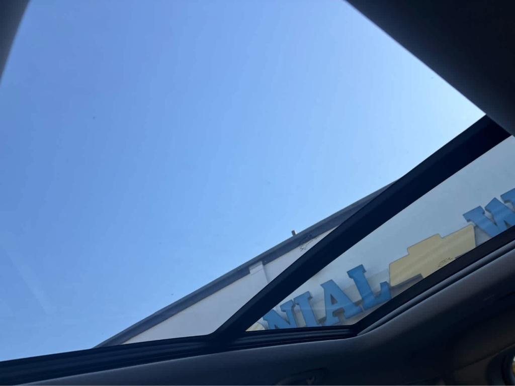 used 2022 Jeep Grand Cherokee L car, priced at $30,850