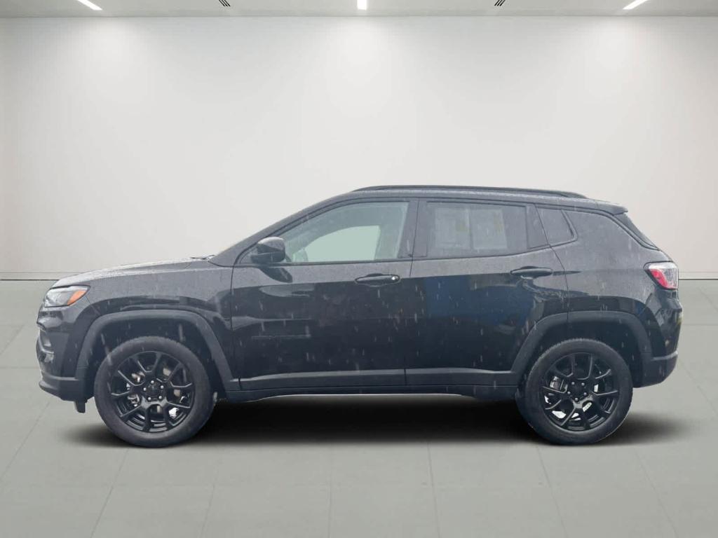 used 2022 Jeep Compass car, priced at $22,975