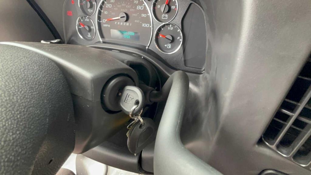 new 2025 Chevrolet Express 2500 car, priced at $40,498